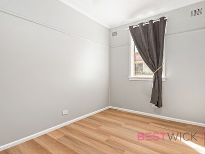 11 BEDDIE STREET, West Bathurst