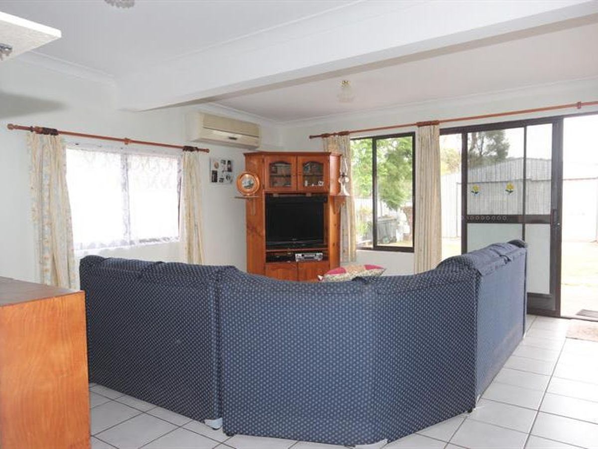 16 Wychewood Ave, Mallabula, Mallabula - Thumbnail 6