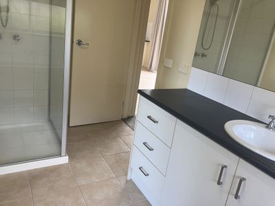 1 / 42 Drysdale Avenue, Hamlyn Heights