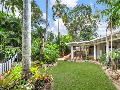 7 Carbeen Close, Holloways Beach