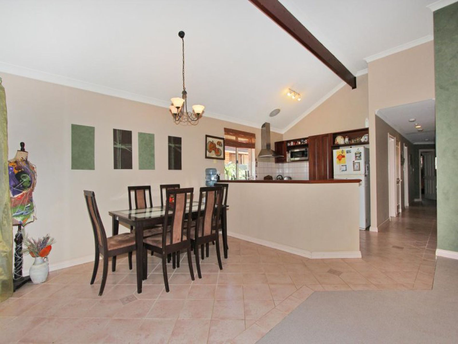 21B Trevaskis Street, Kalgoorlie