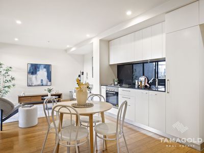 204 / 10 Clinch Avenue, Preston