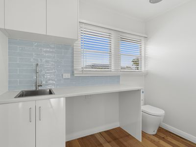 2 Paterson Crescent, George Town