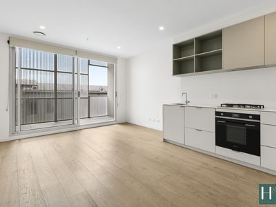 207 / 812 Sydney Road, Brunswick