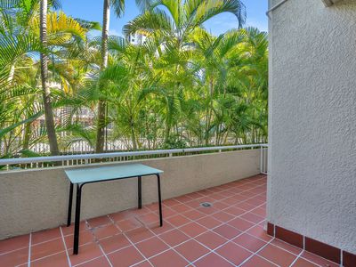 10 / 23 Wharf Road, Surfers Paradise