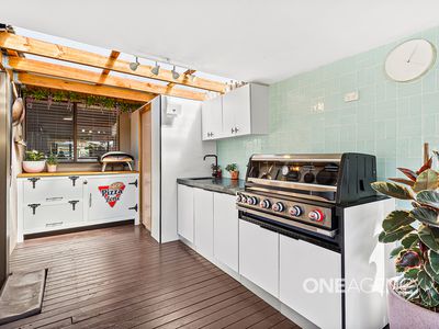 2 Cullen Street, Oak Flats