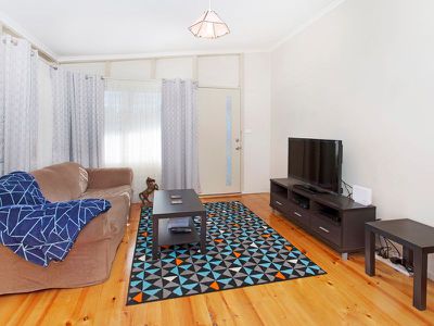 38 Bambil Crescent, Dapto