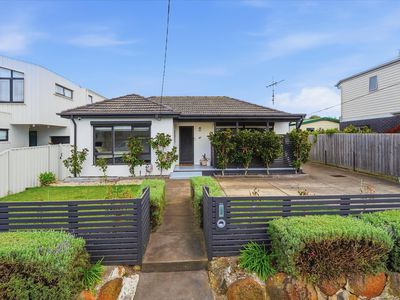 67 GRIEVE PARADE, Altona