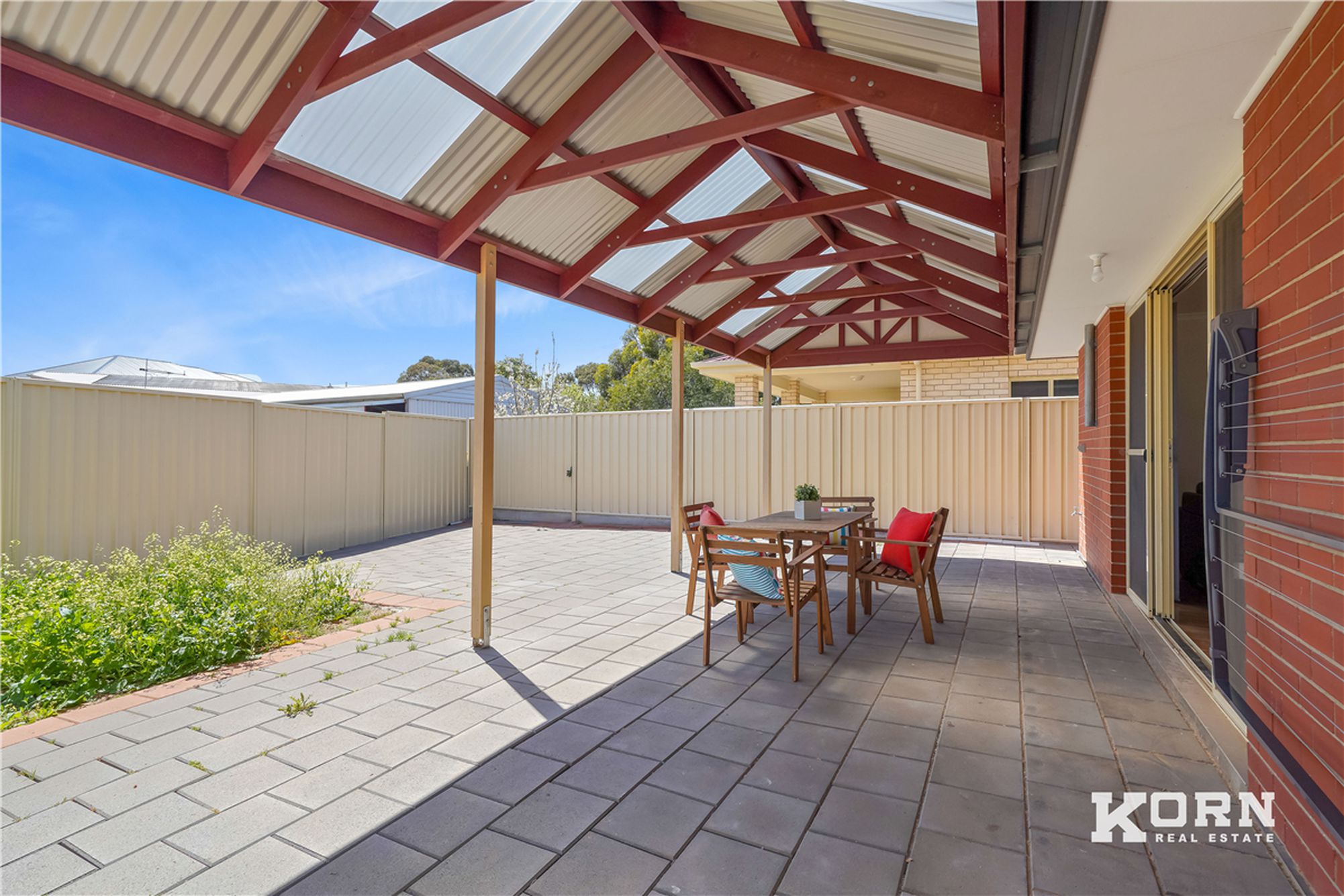 8 Colac Street, Greenacres