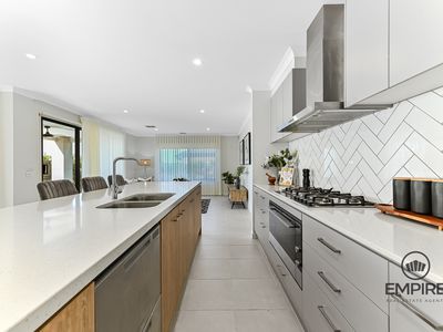 55 Fitzwilliam Cct, Clyde North