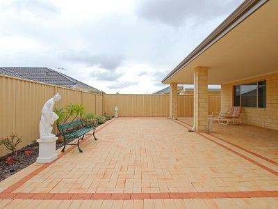 9 Lee-steere Crescent, Piara Waters