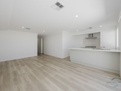 6b Gambier Gr, Eglinton