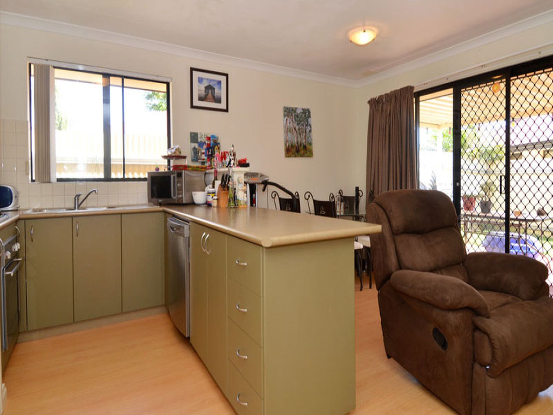 48A Crowley Gardens, Somerville