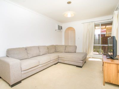 2 / 31-33 Bristol Avenue, Bicton