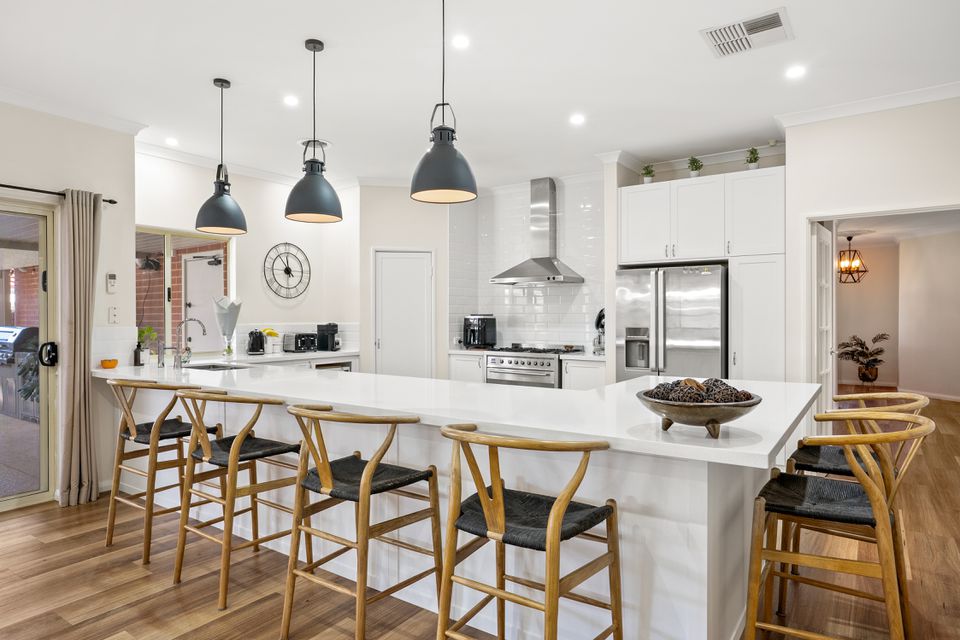 2 Anzio Court , Secret Harbour