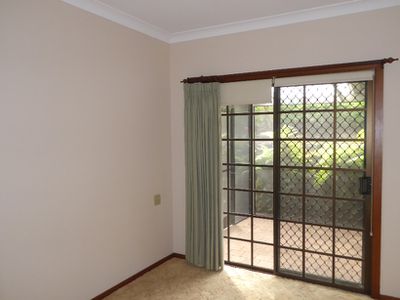 8/1 Rajah Road, Ocean Shores