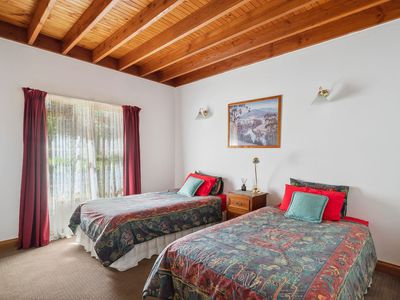 636 Old Tolmie Road, Barwite