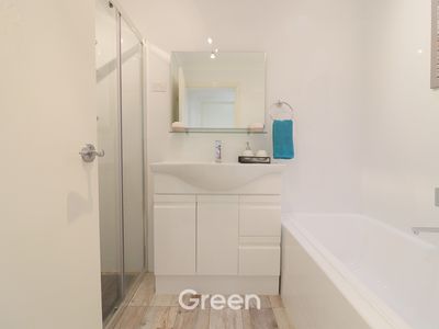 1 / 28 Falconer Street, West Ryde