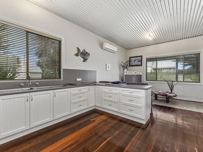 4 McCourt Street, Beachport