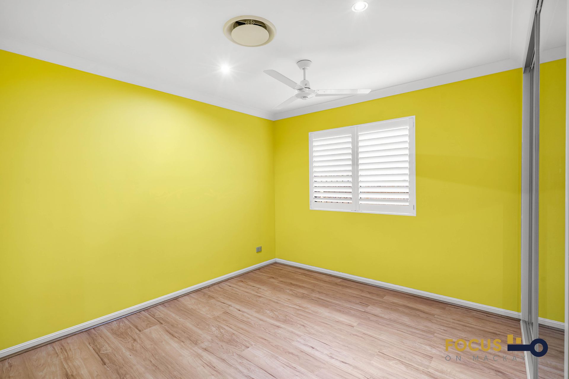6 Chantilly Court, Glenella