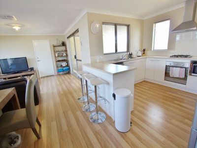 43 Mullins Way, Yanchep