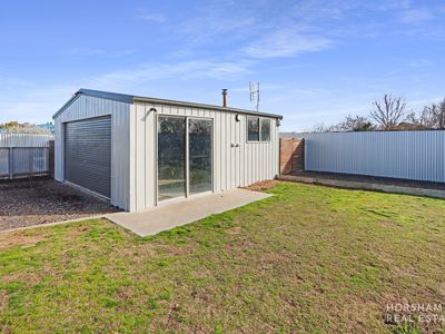 20 Harders Street, Horsham