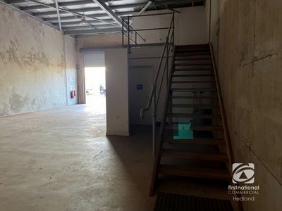 2 / 37 Steel Loop, Wedgefield