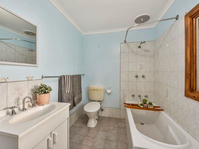 5 Adelaide Road, Millicent