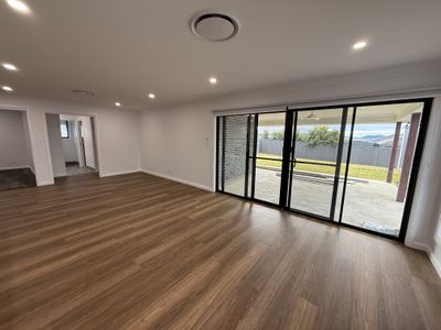 39 Currawong Drive, Tamworth