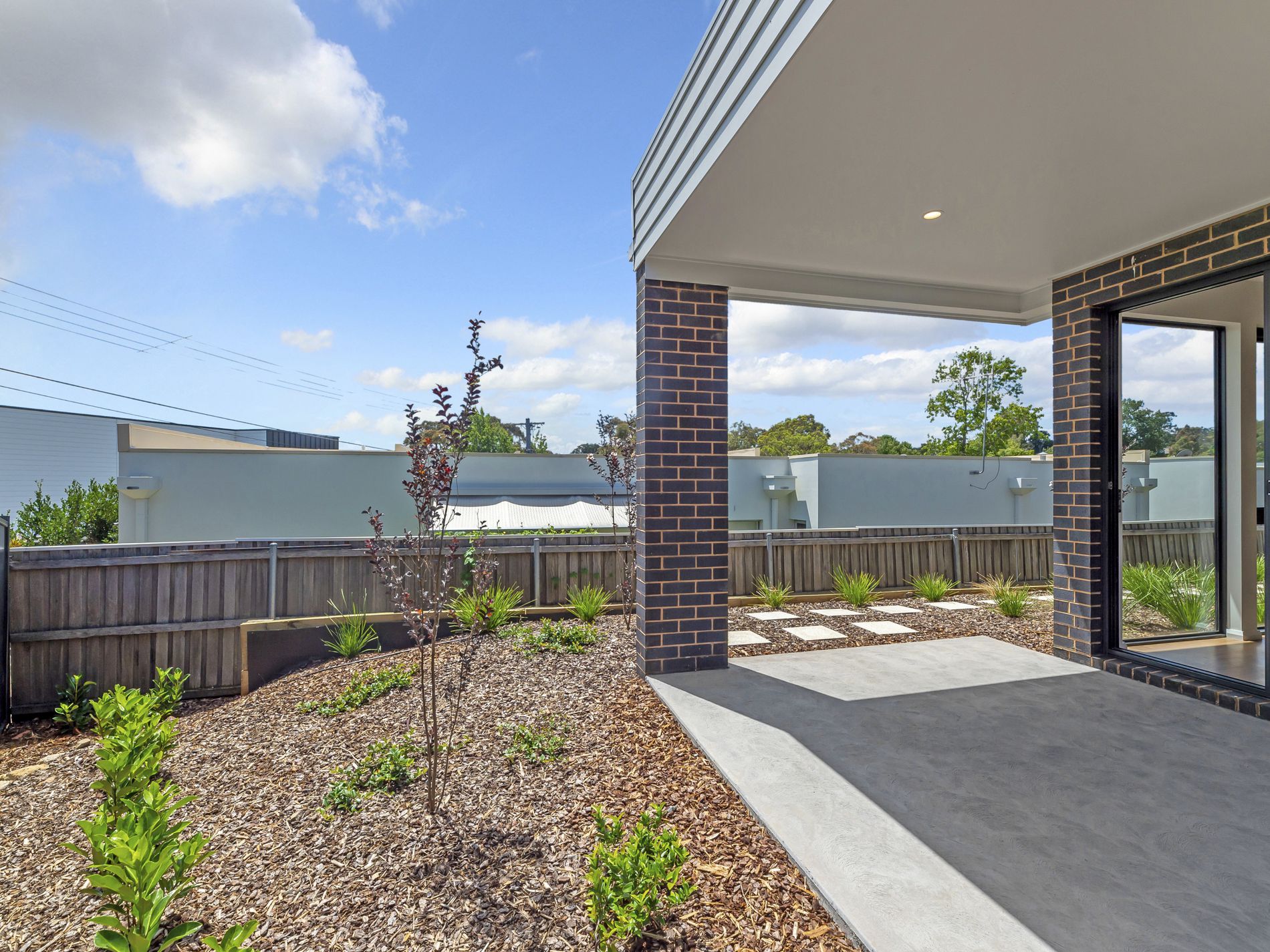 3 / 8 Aurora Close, Mawson