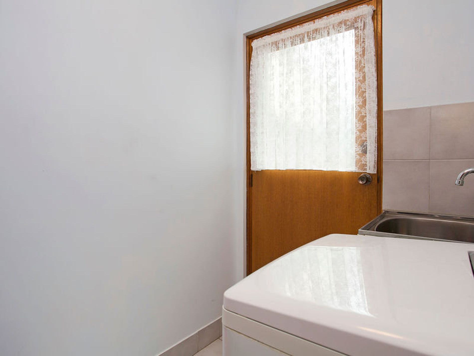 4 / 11 Thomas Drive, Happy Valley