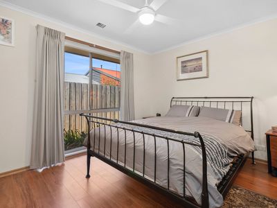 1 / 16 Charles Street, Seaford