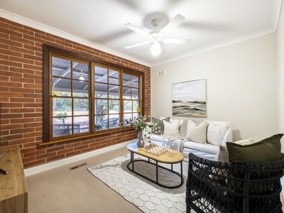 1 Renshaw Drive, Dubbo