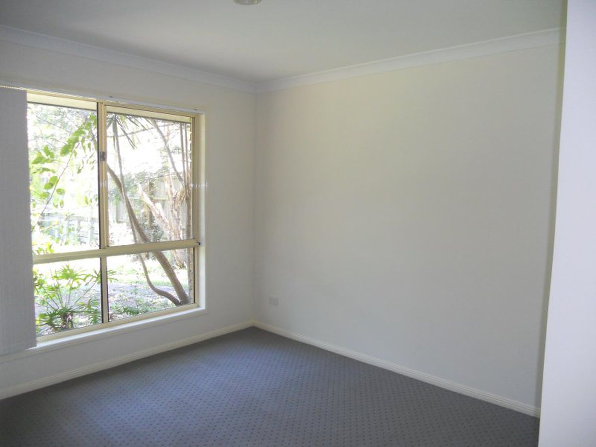 27 Creswick Place, Bellbowrie