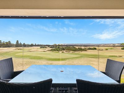 37 / 55 The Vines Drive, Normanville