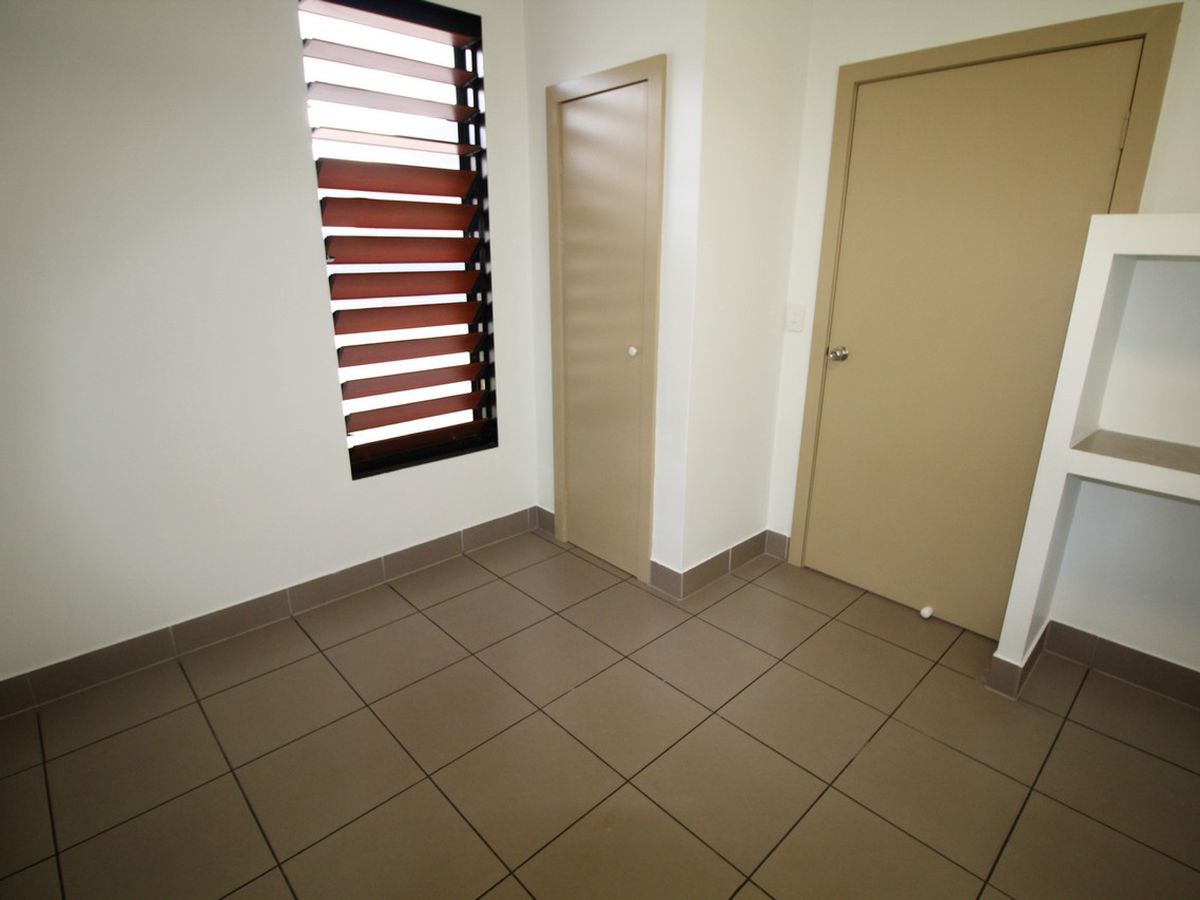 2 / 4 Grau Street, Atherton