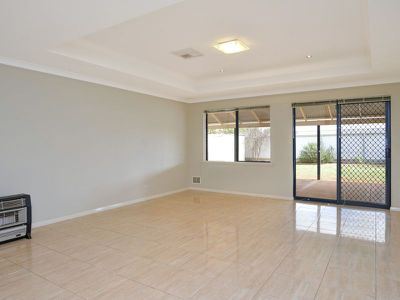 38 Geoffrey Stokes Parade, Kalgoorlie