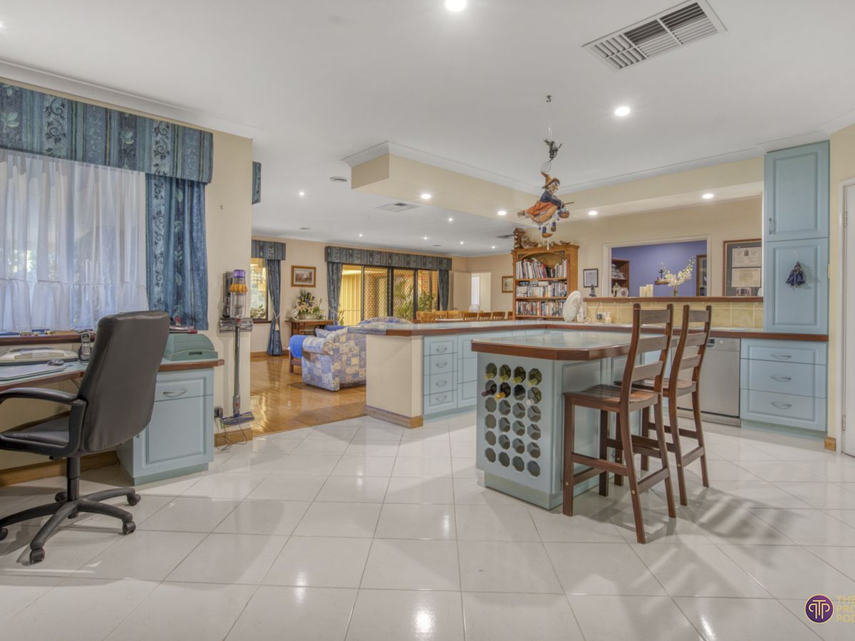 26 Regent Drive, Wannanup