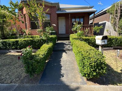 39 Grey Street, East Geelong