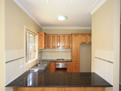 3 / 2 Lansdowne Street, Eastwood