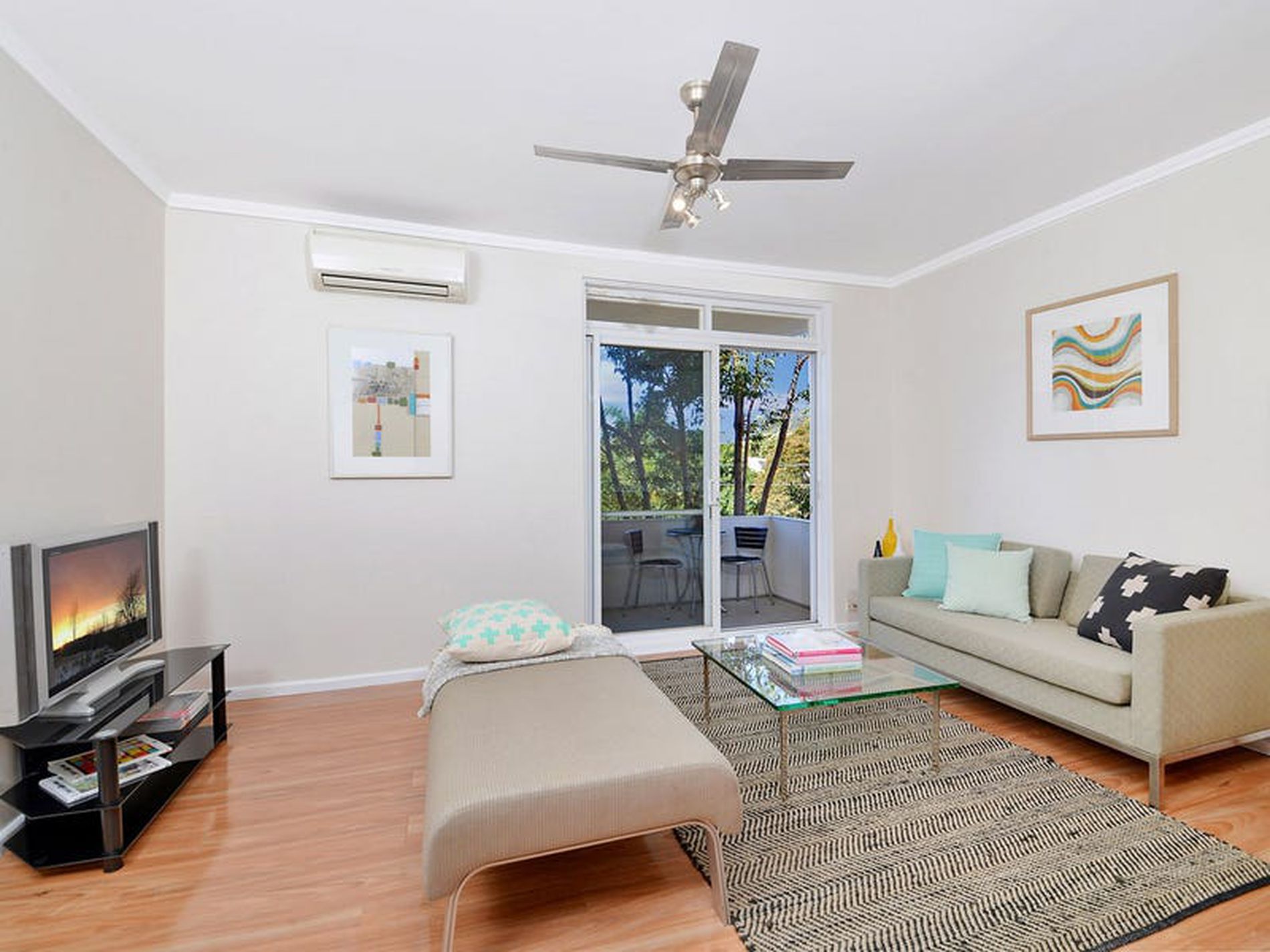 3 / 2 Hayden Place, Botany
