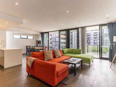 705 / 6 Galloway Street, Mascot