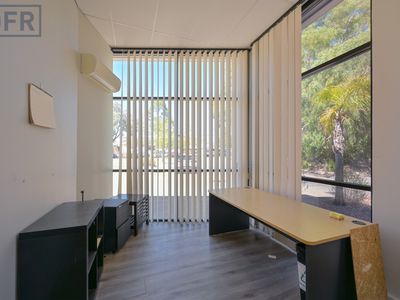 2 / 10-12 Wittenberg Drive, Canning Vale