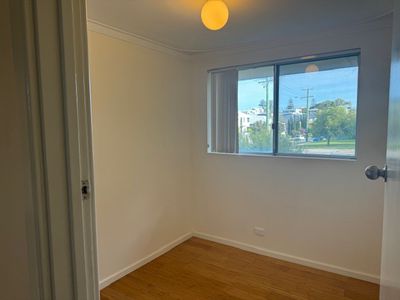 8 / 34 North Beach Road, North Beach