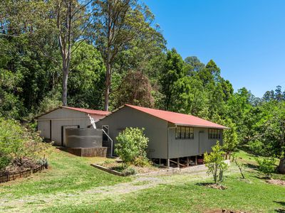 711 Mountain Top Road, Nimbin