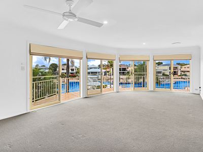 13 Abel Tasman Place, Hollywell