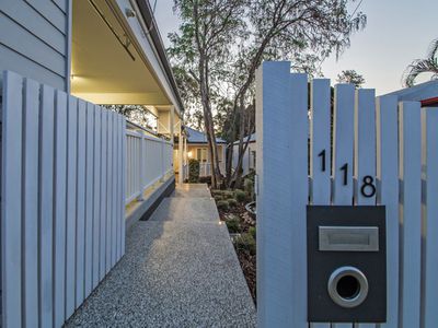 118 Hawthorne Road, Hawthorne
