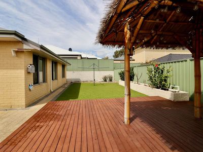 22 Searchers Crescent , Baldivis