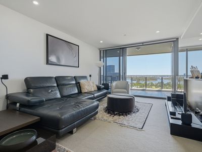 1401 / 96 Bow River Crescent, Burswood