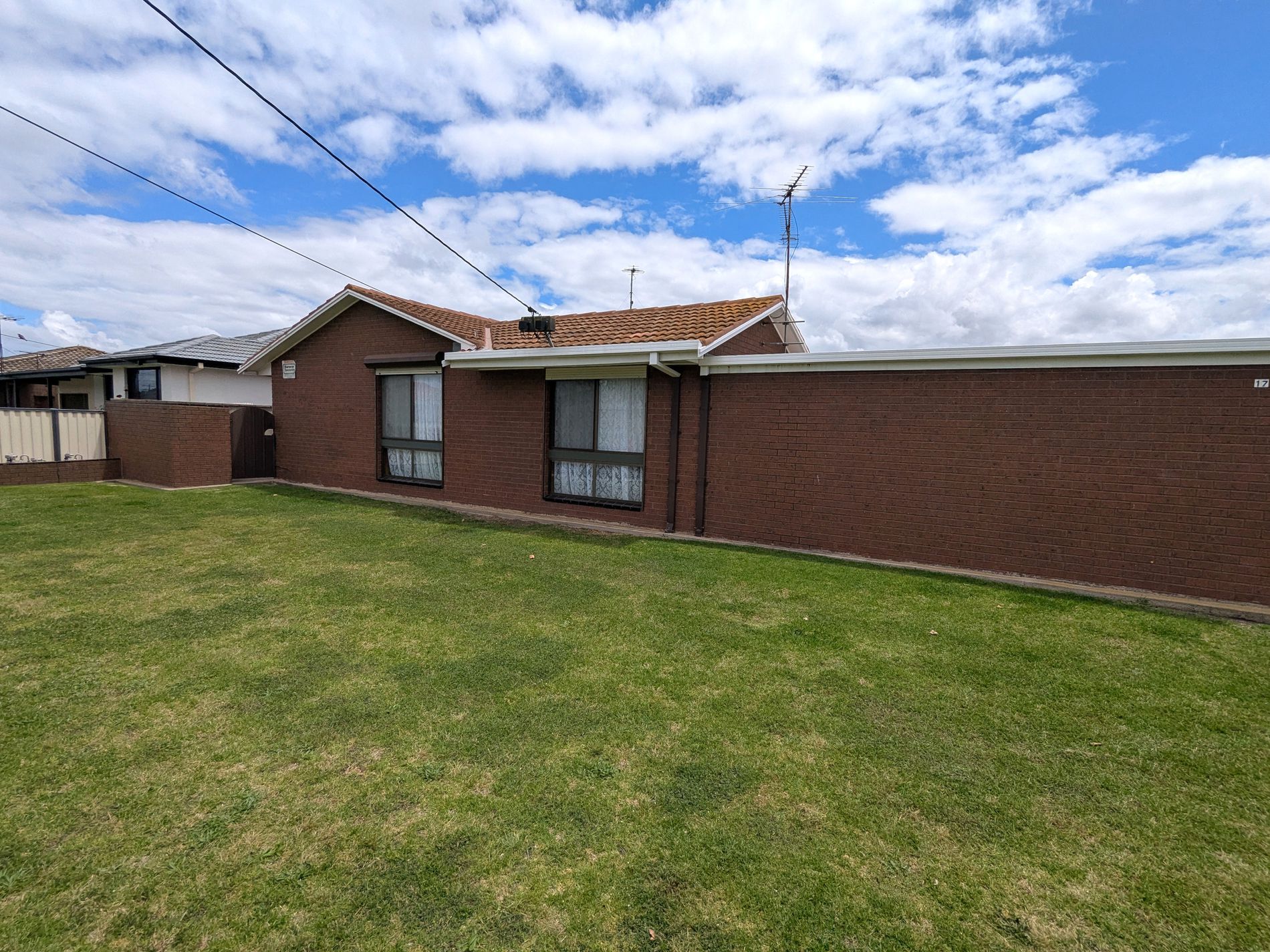 1 / 3 Coulson Place, Norlane